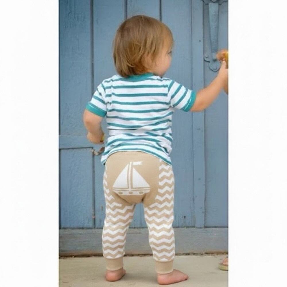 Doodle Pants unisex 12-18 M Leggings Tan/white Chevron Sailboat Bum Bottom Pants